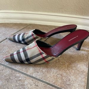 Burberry Classic Pattern Canvas Short Heels Size 40